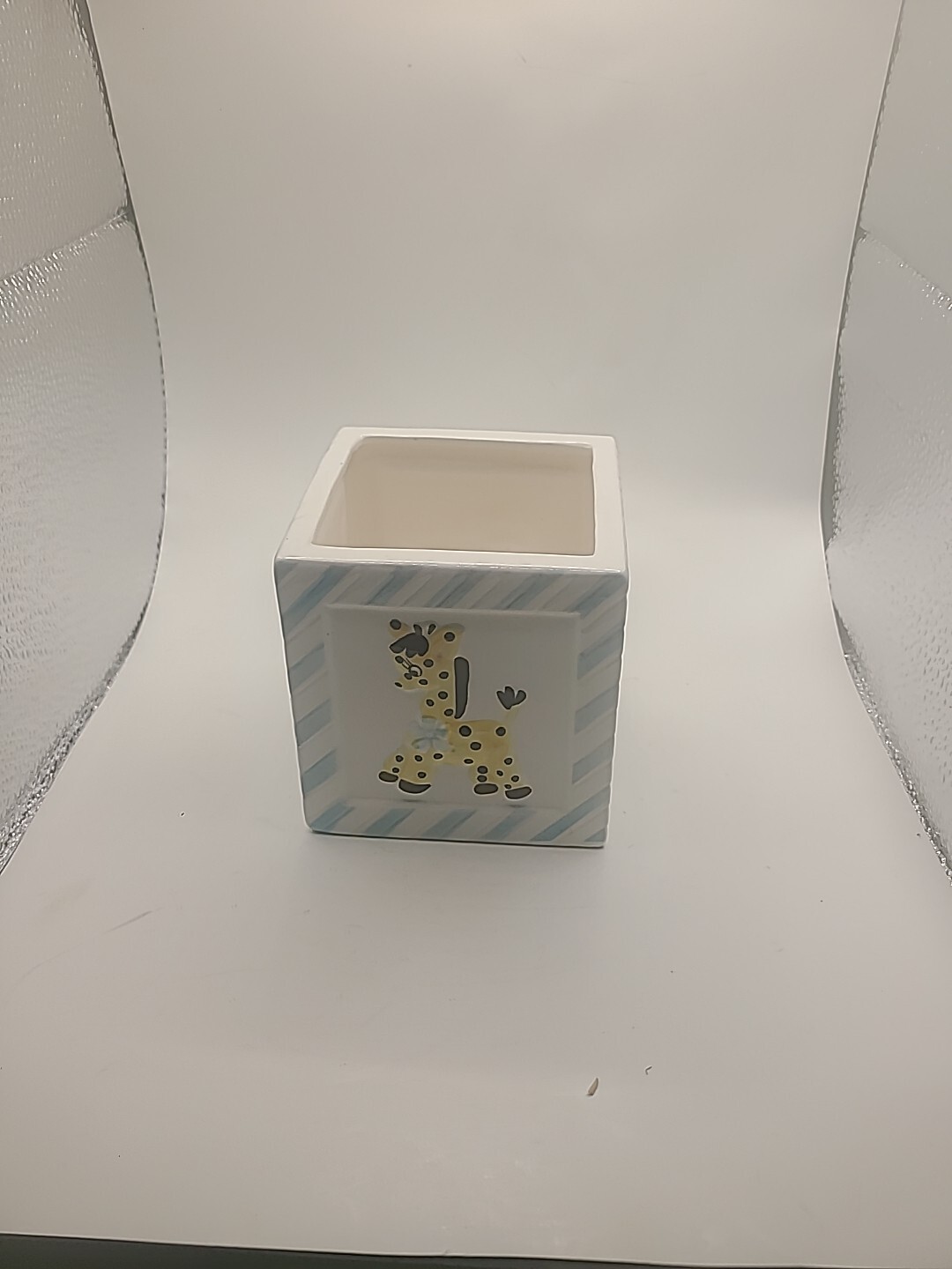 Picture 1 of 6