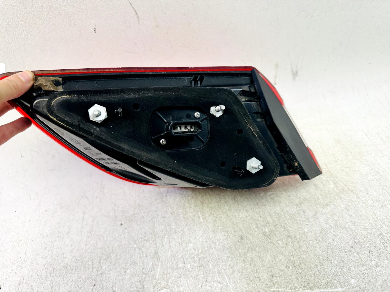 2014 2015 2016 2017 2019 2020 2021 Maserati Quattroporte Tail Light RH OEM LED