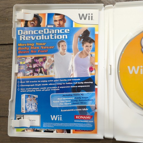 Glee -- Karaoke Revolution (Nintendo Wii, 2011) with Manual - Tested - Picture 5 of 6