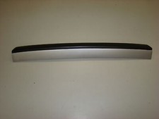 83-90 Alfa Romeo Spider Rearcenter Bumper Cover W Silver Trim Original Alfa Part