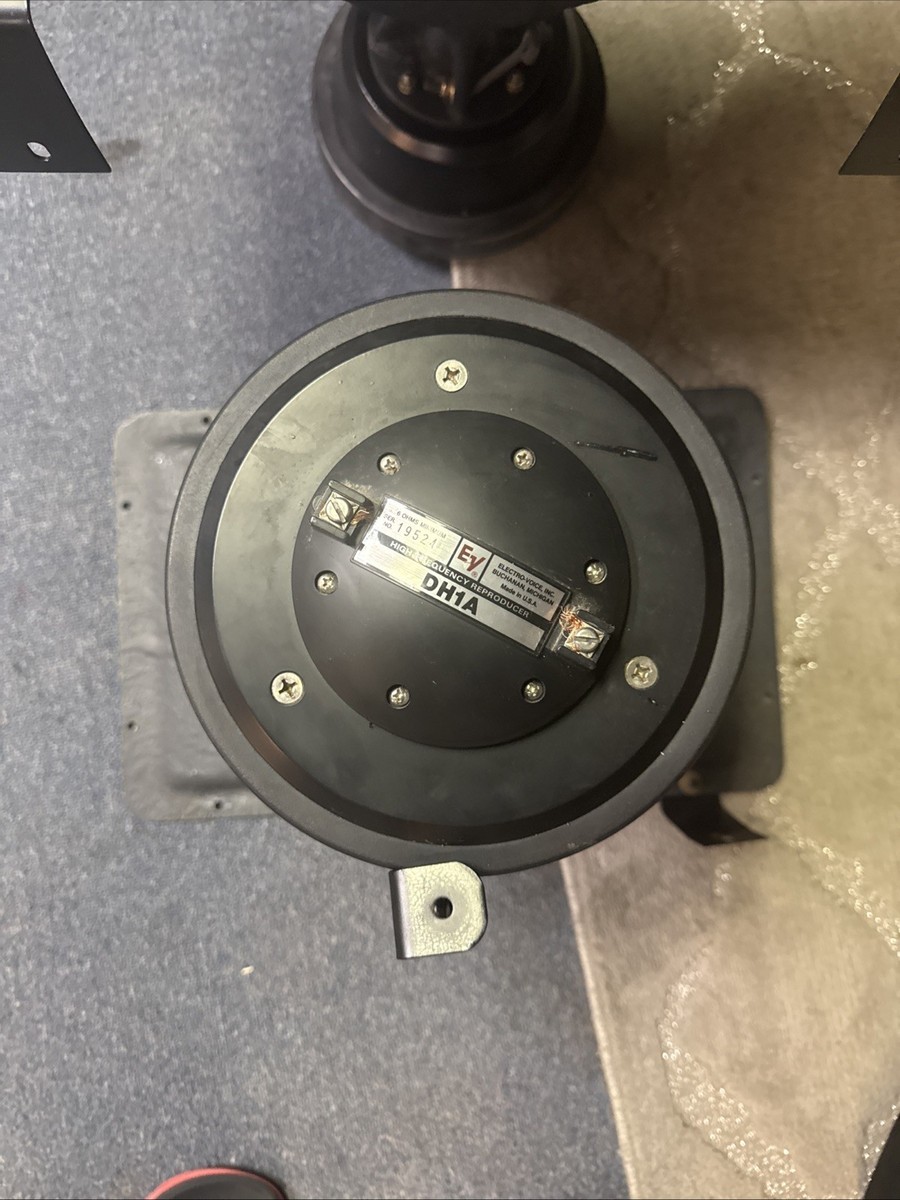 Electro-Voice EV DH1A ( 8-OHM) Horn Driver 'Electro-Voice HP9040