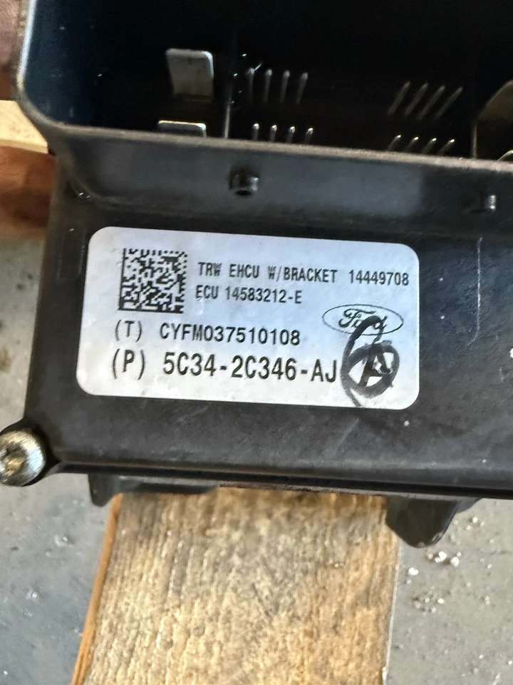 Ford F250 F350 2005-2007 6,0 L Power Stroke ABS módulo de bomba 5C34-2C346-AJ OEM Foto 3 de 4