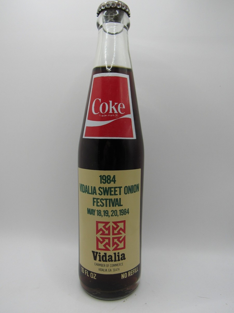 VIDALIA SWEET ONION FESTIVAL - Coca Cola Bottle - Vidalia, Georgia