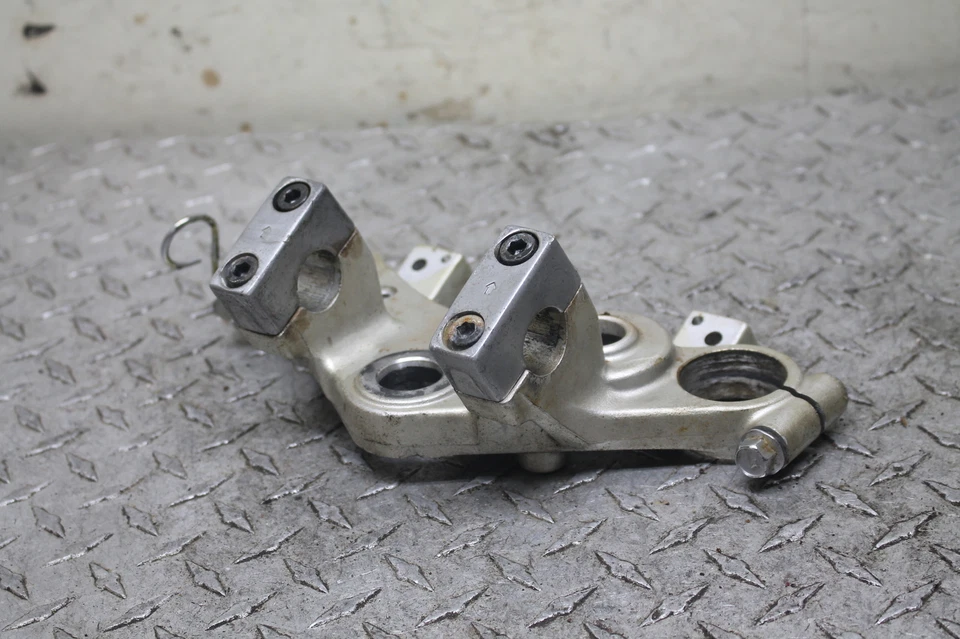 86-87 KAWASAKI ELIMINATOR 600 ZL600 top upper triple tree - Imagem 2 de 4