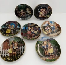 M.J. Hummel "Little Companions" Collection Set of 7 Plates