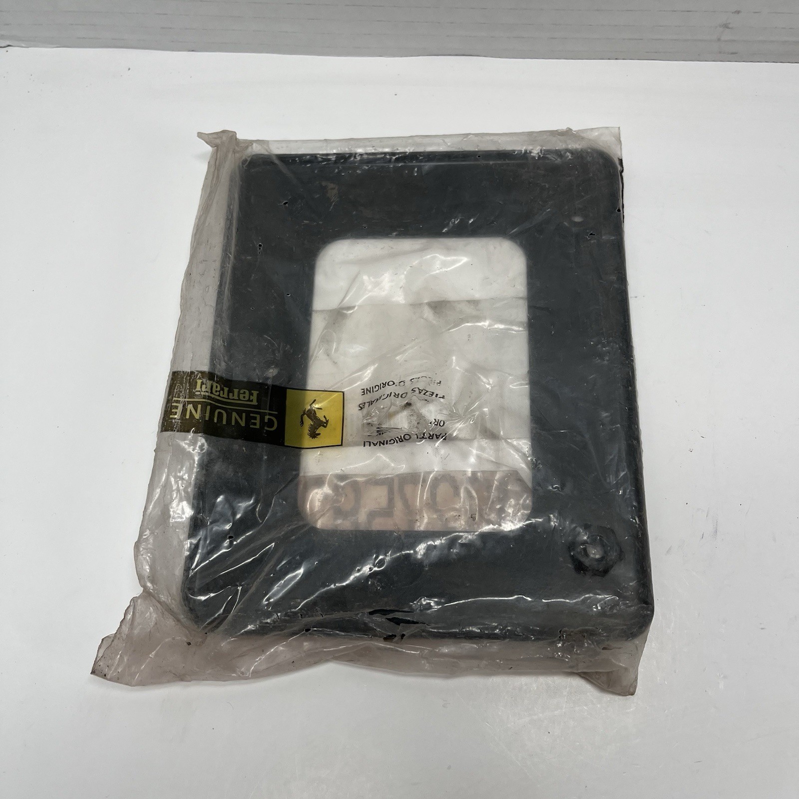 NEW FERRARI F8 458 FRONT BRACKET REINFORCEMENT 82758200 OEM