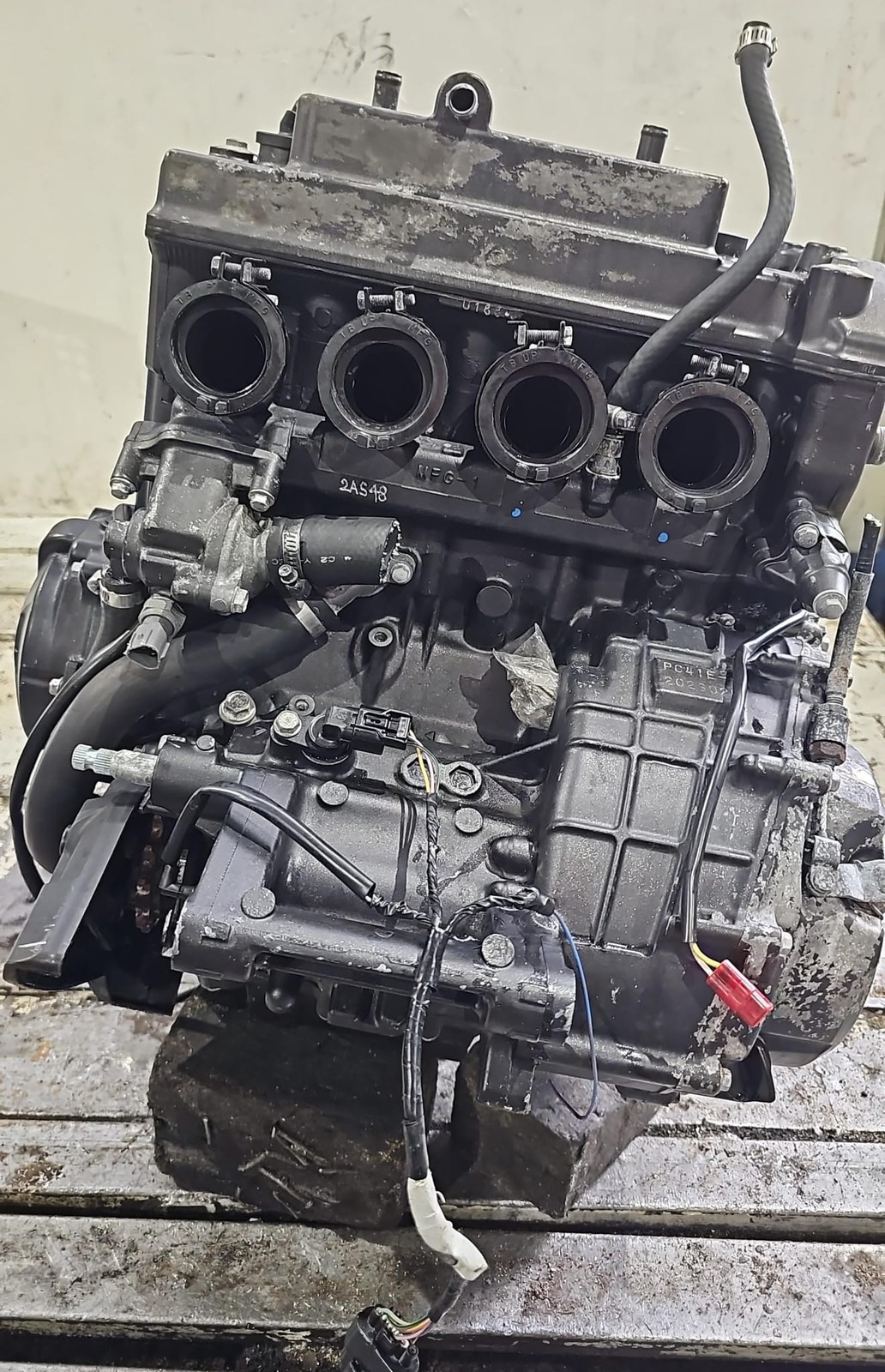 MOTORE SEMI COMPLETO PER HONDA Hornet 600cc benzina 600 (07>10)