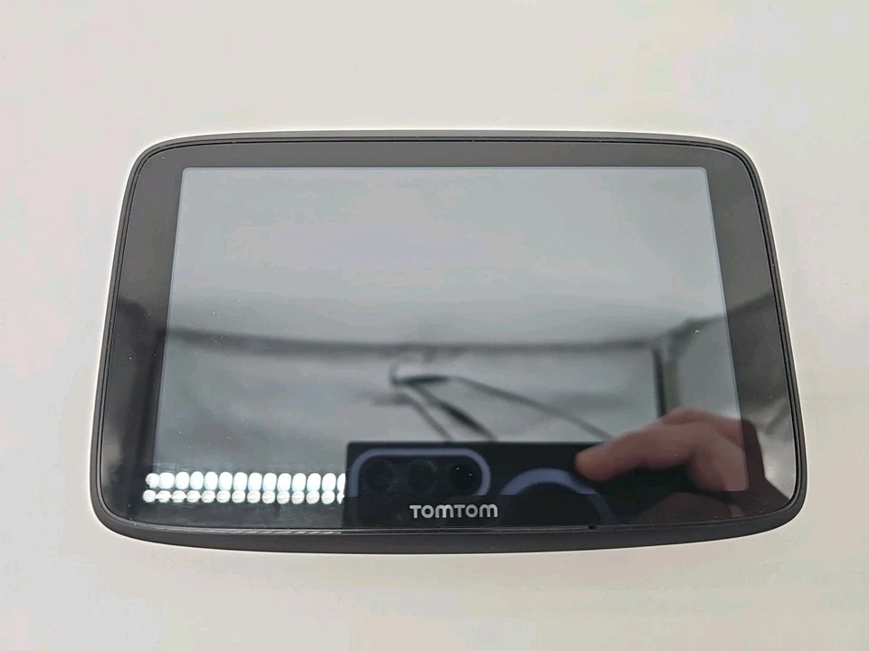TomTom GO ESSENTIAL 6 Zoll PKW Navi Europa-Karten Wi-Fi WLAN TomTom Ersatzteile - Bild 2 von 4