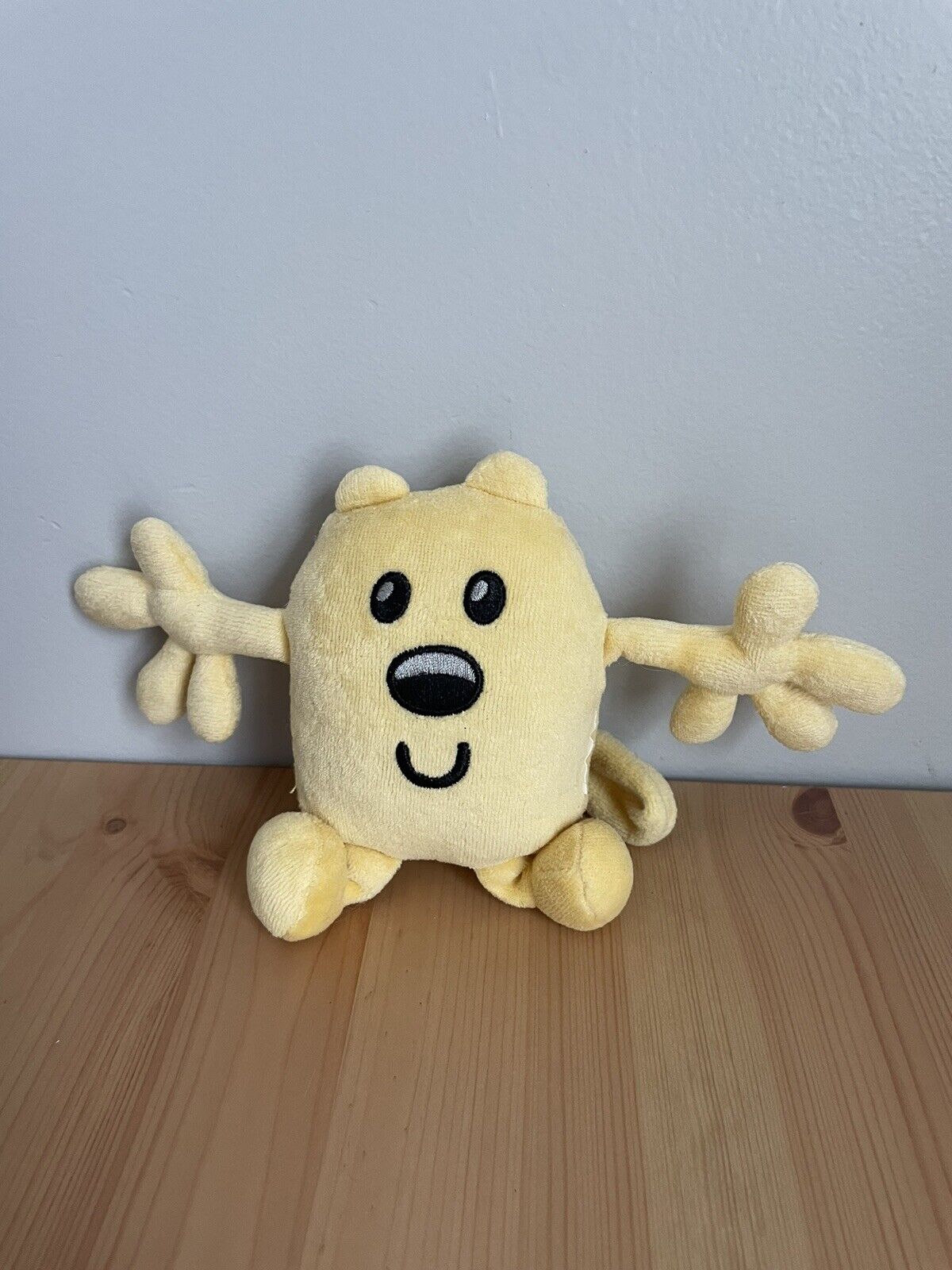 Wow Wow Wubbzy Wowwowwubbzy Vintage Plush Collectible Toy Yellow So cute!