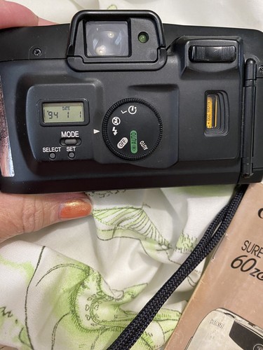 Canon Sure Shot Prima Zoom 76 35mm Point & Shoot Film Camera TESTED New Battery - Picture 3 of 7