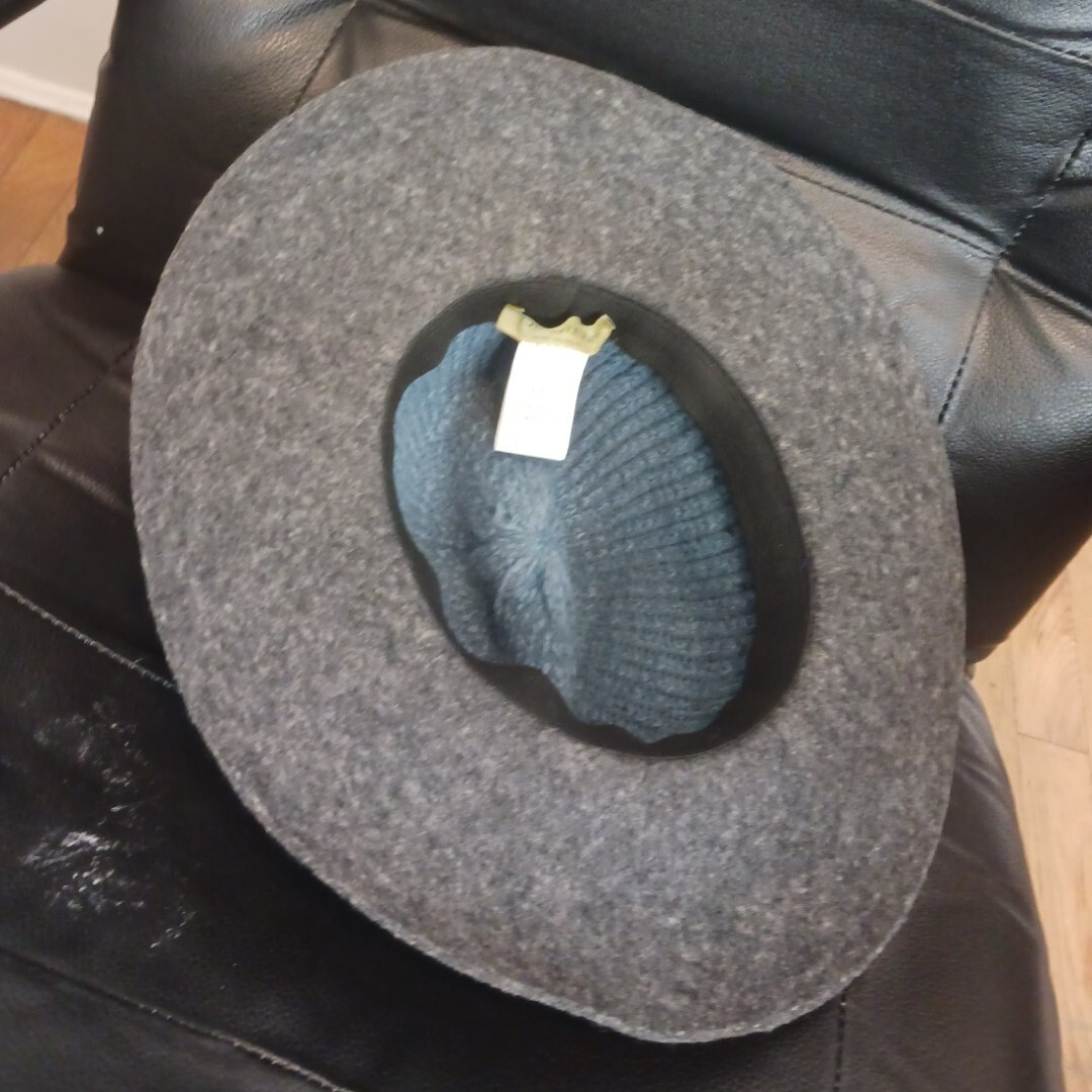 Bettina Wool Hat Knit Mohair Made In Italy Gray Blue Soft | eBay display picture 2