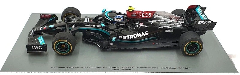 Spark Model 1/18 Scale 18S577 - Mercedes-AMG F1 W12 E #77 V.Bottas 2021 - Image 3 of 4