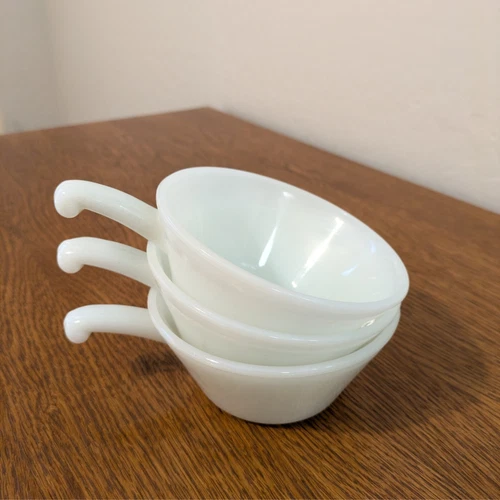 3 VTG MCM Anchor Hocking Fire King White Milk Glass Bowls w/Handles 5" Soup Oven