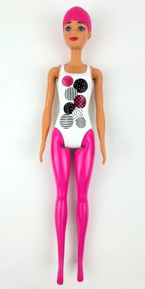2019 Mattel Color Reveal Fashion Barbie Fashion Doll Molded Pink Hair and Legs