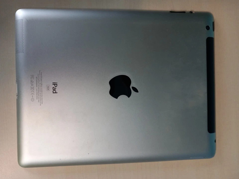 Apple iPad  32gb  Wi-fi Nero/grigio 16 gb, foto 2 di 5