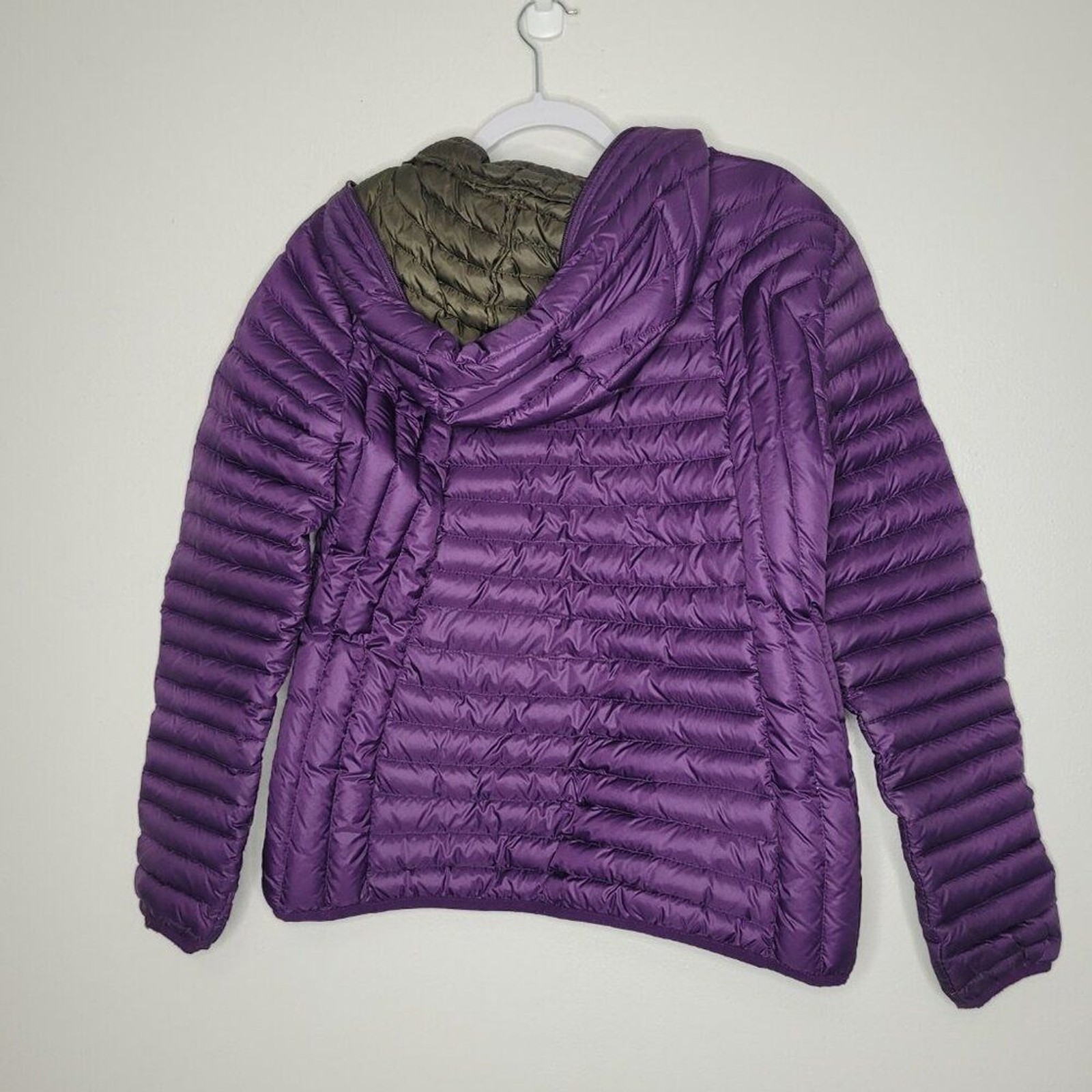 Halifax Traders purple down filled lightweight pu… - image 2