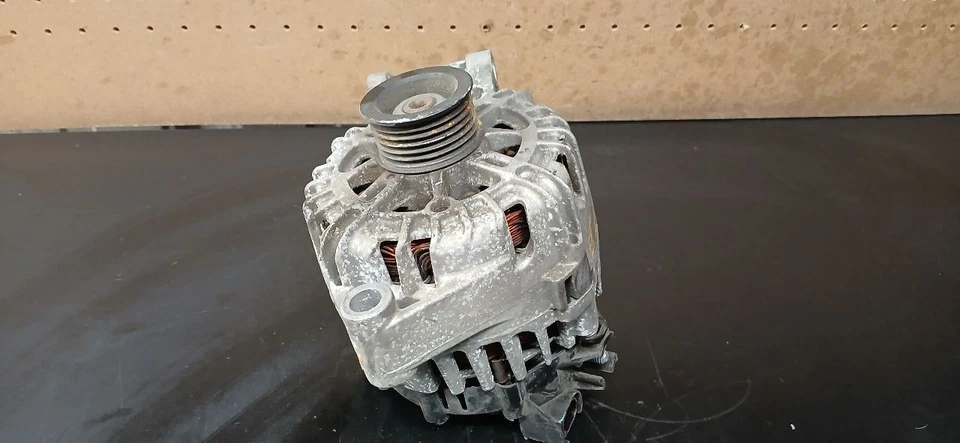 11 12 13 14 15 16 17 18 19 FORD FIESTA 1.6L SIN ALTERNADOR TURBO AE8T10300AA Foto 4 de 4