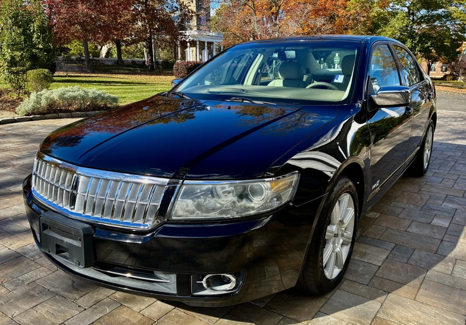 2007 Lincoln MKZ/Zephyr  - Image 2 of 4