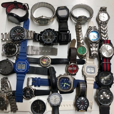 Approx 24 Assorted Mens Watches Untested Vintage New Parts Repair Good