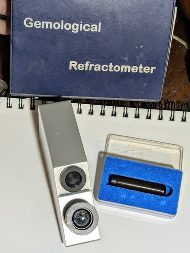 Gemological Gem Refractometer Kit - 1.30–1.81 RI Range Gemstone Identification