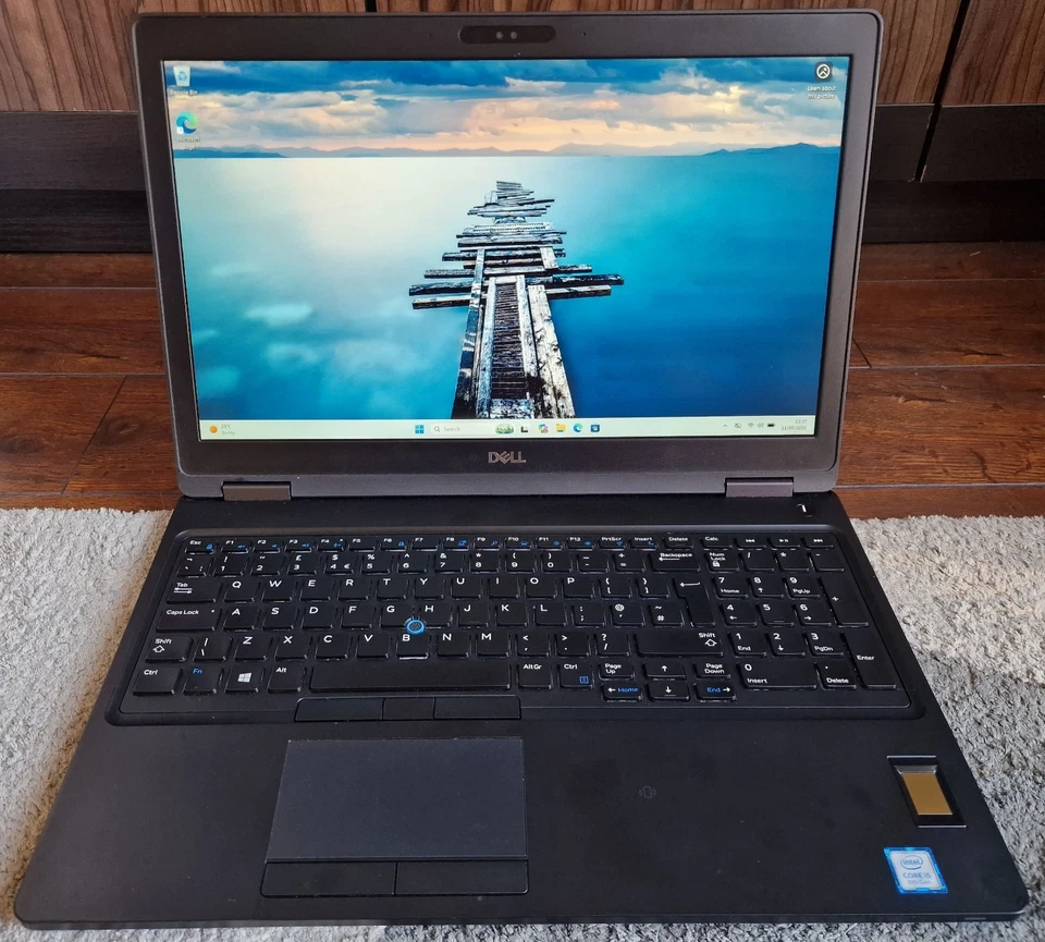Dell Latitude 5590 · i5-8350U · 8GB · 256GB, photo 1 of 4