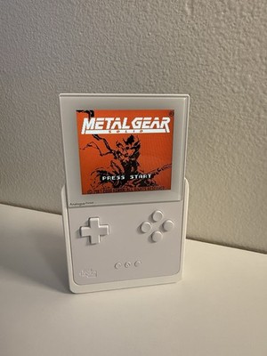 Analogue Pocket Handheld System - White w/ DMGrip & 128gb micro sd