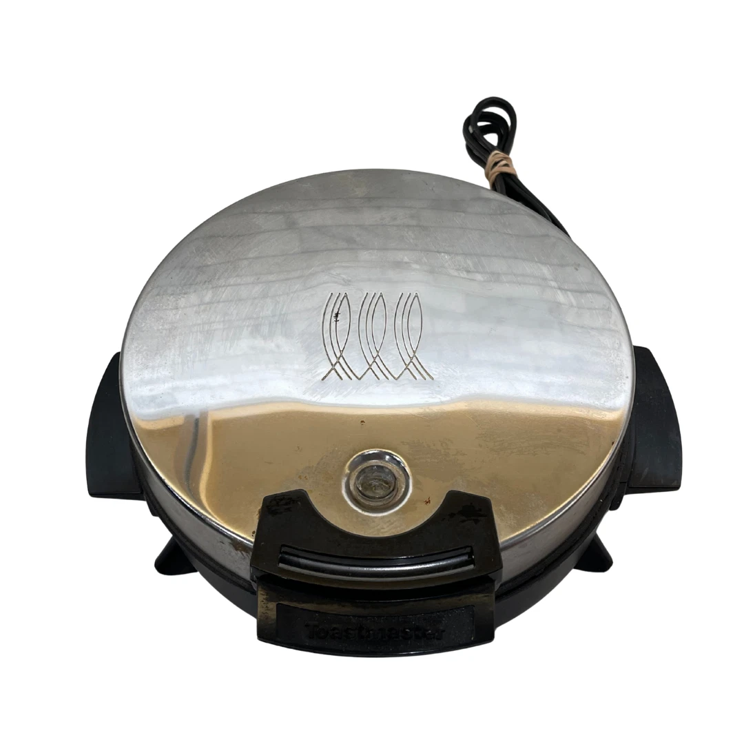 VINTAGE Toastmaster Round Waffle Maker Electric Belgian 5-Plate 120V 650W *WORKS