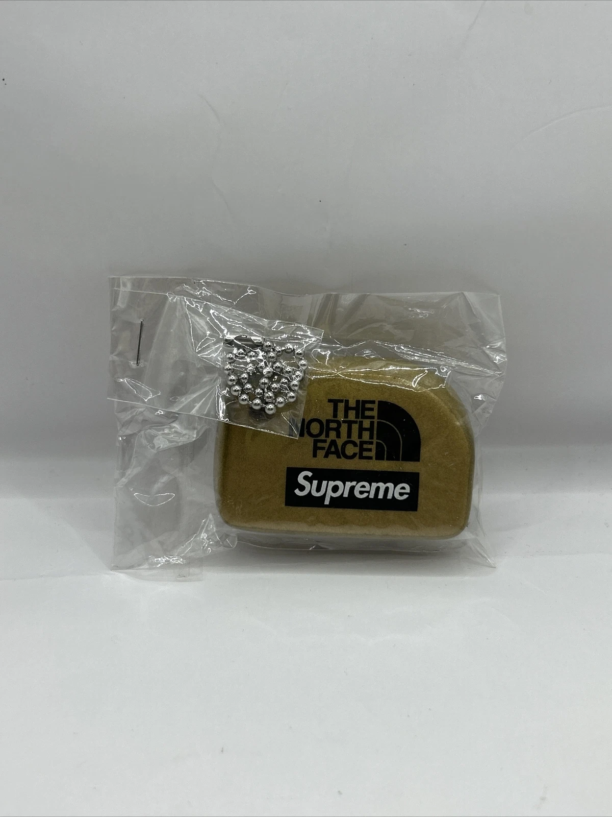 Porte clés flottant Supreme X The North Face SS20 or Ftp Bape Fuct