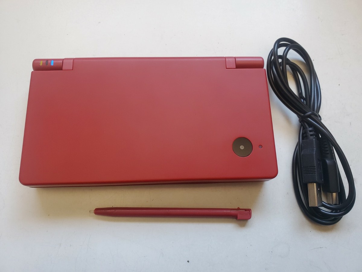 ニンテンドーDS - D11【中古・美品】Nintendo DSi Red  充電器付き 9518 ニンテンドーDS - D11【中古・美品】Nintendo DSi Red 充電器