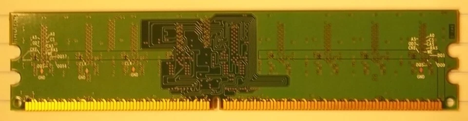 Infineon HYS64T64000GU-3.7-A 512MB PC2-4200 DDR2-533MHz non-ECC 240-Pin DIMM - Image 3 of 3