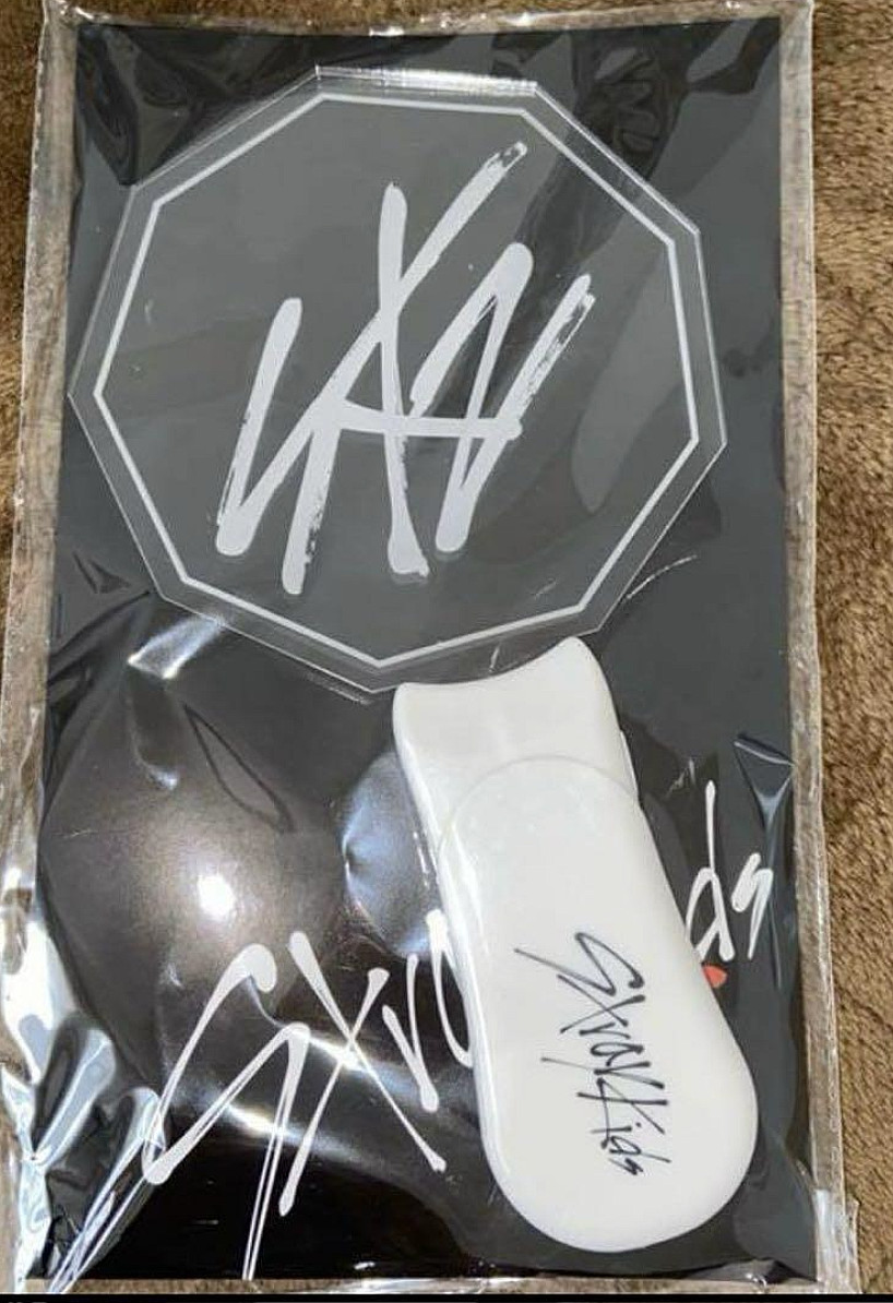 Stray Kids Official Light Stick 2019 Ver. K-Pop Concert Fan Penlight Goods