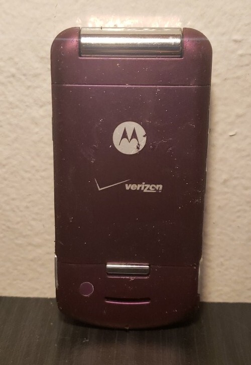Motorola Moto W755 Cellphone Purple Phone - FOR PARTS ONLY
