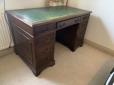 Pedestal Desk Dark Wood Brown/Green Leather-Style Top 7 Drawers 140cm