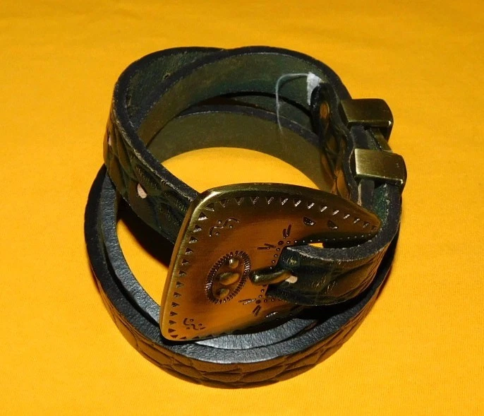 Free People Chartreuse Leather Skinny Belt with silver Buckle Free People Triple Threat Leather Belt - Women main image 2