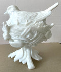 Vintage Westmoreland Milk Glass Covered Candy Dish - Robin on Nest — photo 1