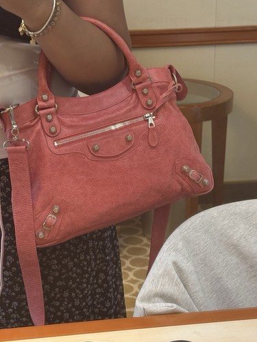 Balenciaga Town Classic Shoulder Bag Pink Leather