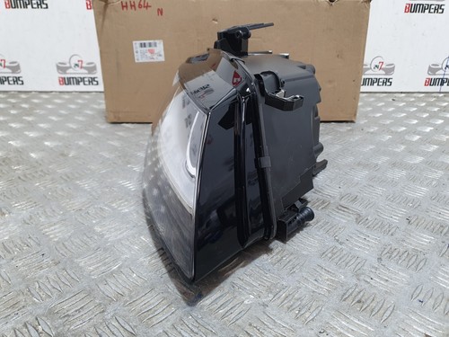 AUDI A4 2008 - 2012 GENUINE B8 DRIVERS RIGHT RH HEAD LIGHT LAMP O/S 8K0941030AG - Picture 4 of 10