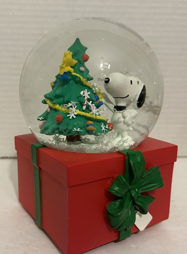 Arachidi Musicale Globo di Neve Snoopy & Woodstock Decora Albero "Jingle Bells" 5,5" - Foto 4 di 20