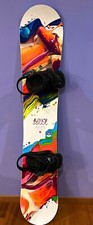 Snowboard da donna ROXY 155cm perfette condizioni con attacchi nuovi BURTON