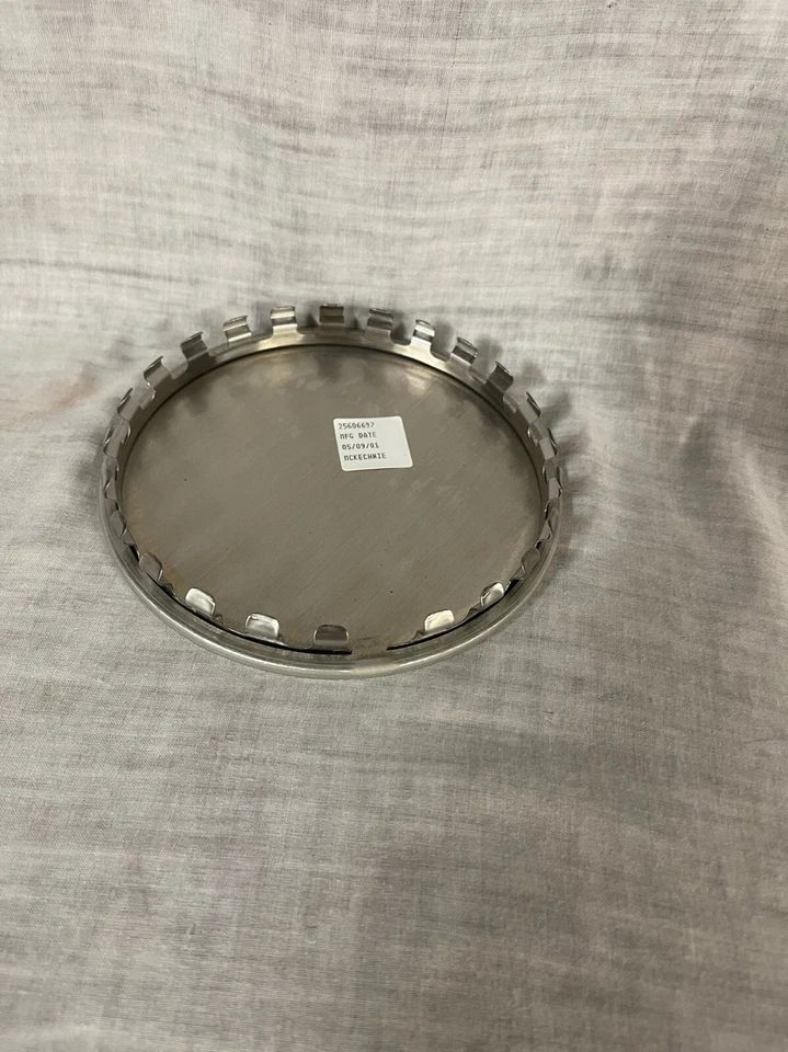 Pontiac Bonneville 1990-92 tapas de rueda centrales OEM NOS GM 25606697 Foto 2 de 3