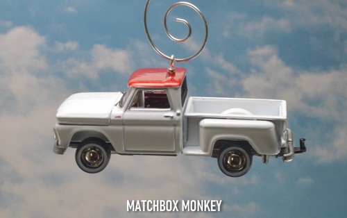 White '65 Chevy C-10 Stepside Chevrolet Pickup Truck Christmas Ornament Adorno - Picture 15 of 15