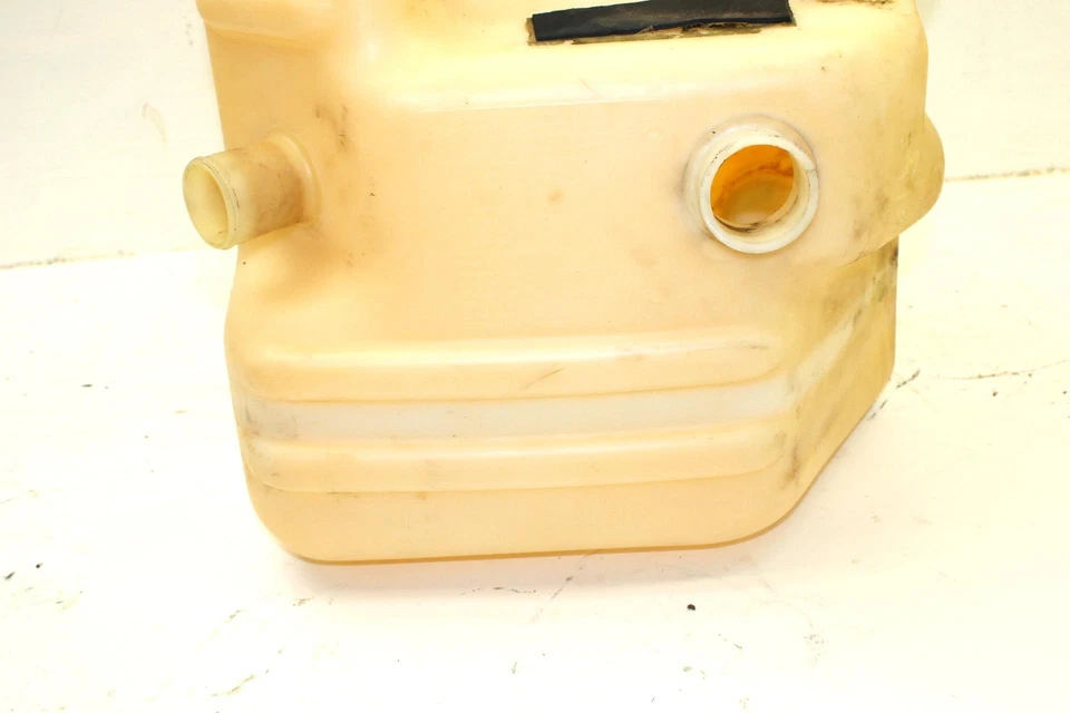 Yamaha Waverunner Gp800 1999 tanque de combustible original GU2-U7711-00-00 JY8 Foto 3 de 4