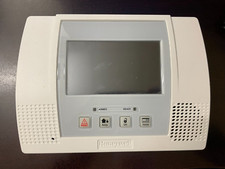 Honeywell Lynxtouch 1 Intrusion and Communication Security System NO BATTERY 