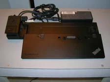 Lenovo 40A2 ThinkPad Ultra Dock Station and ADLX90NLC2A 90W Adapter