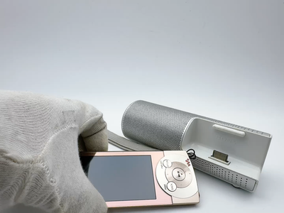 SONY WALKMAN NW-A855 ロゼピンク　16GB 箱付き【美品】 Sony Walkman NW-A855 16GB Gold Pink MP3 Player w Speaker Dock