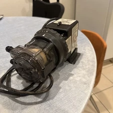 STENNER PUMP COMPANY 85MHP40 MATERING DOSING PUMP 100PSI/6.9BAR 120V/AC