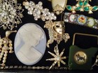 Vintage Jewelry Lot  BROKEN  — photo 5