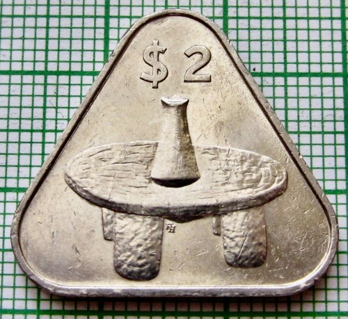 COOK ISLANDS ELIZABETH II 2010 2 DOLLARS, KUMETE TABLE TRIANGULAR km# 417 - Picture 3 of 6