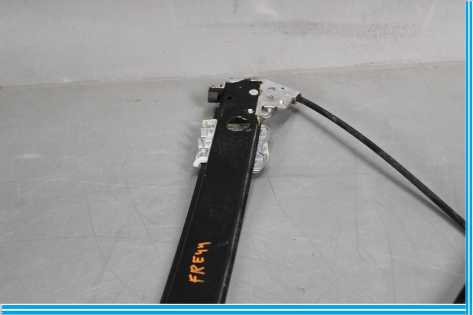 00-06 Mercedes S500 S600 W220 Front Right Window Regulator W/O Motor Oem - Image 4 of 4