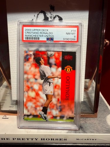 2003 UPPER DECK MANCHESTER UNITED #14 CRISTIANO RONALDO PSA 8 RC ROOKIE CARD